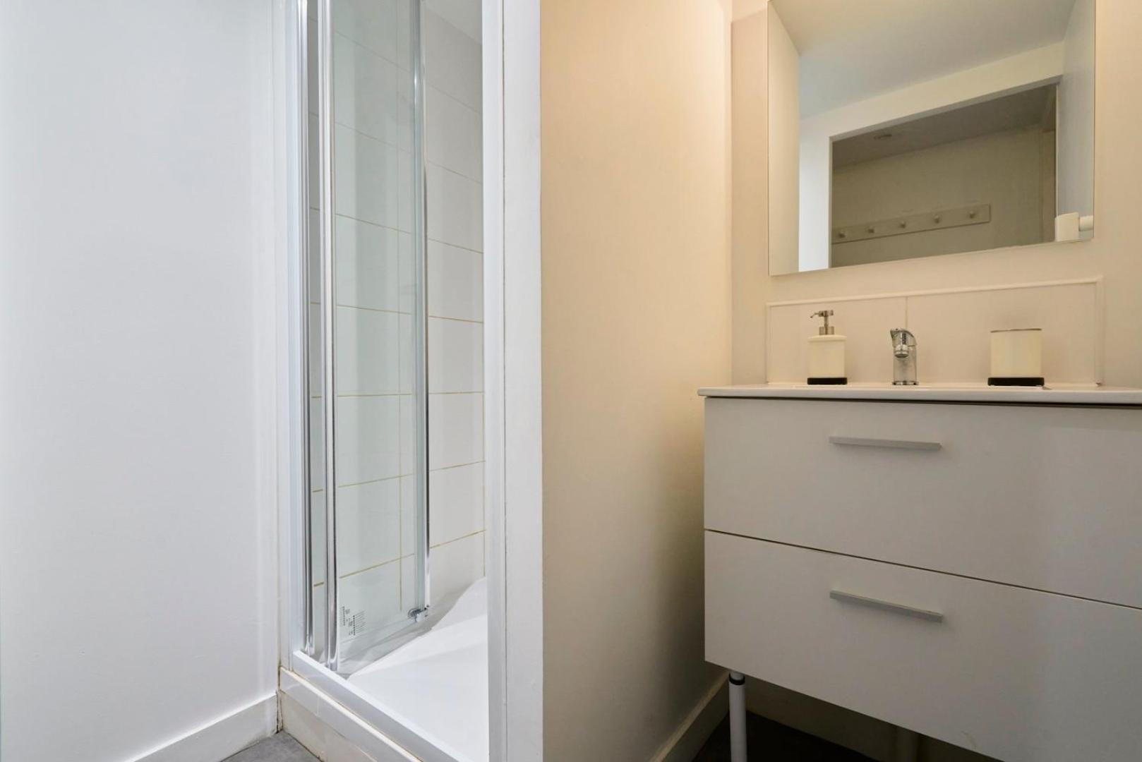 Bright 3-Bedroom 2-Bathroom Flat. Lila Exterior foto
